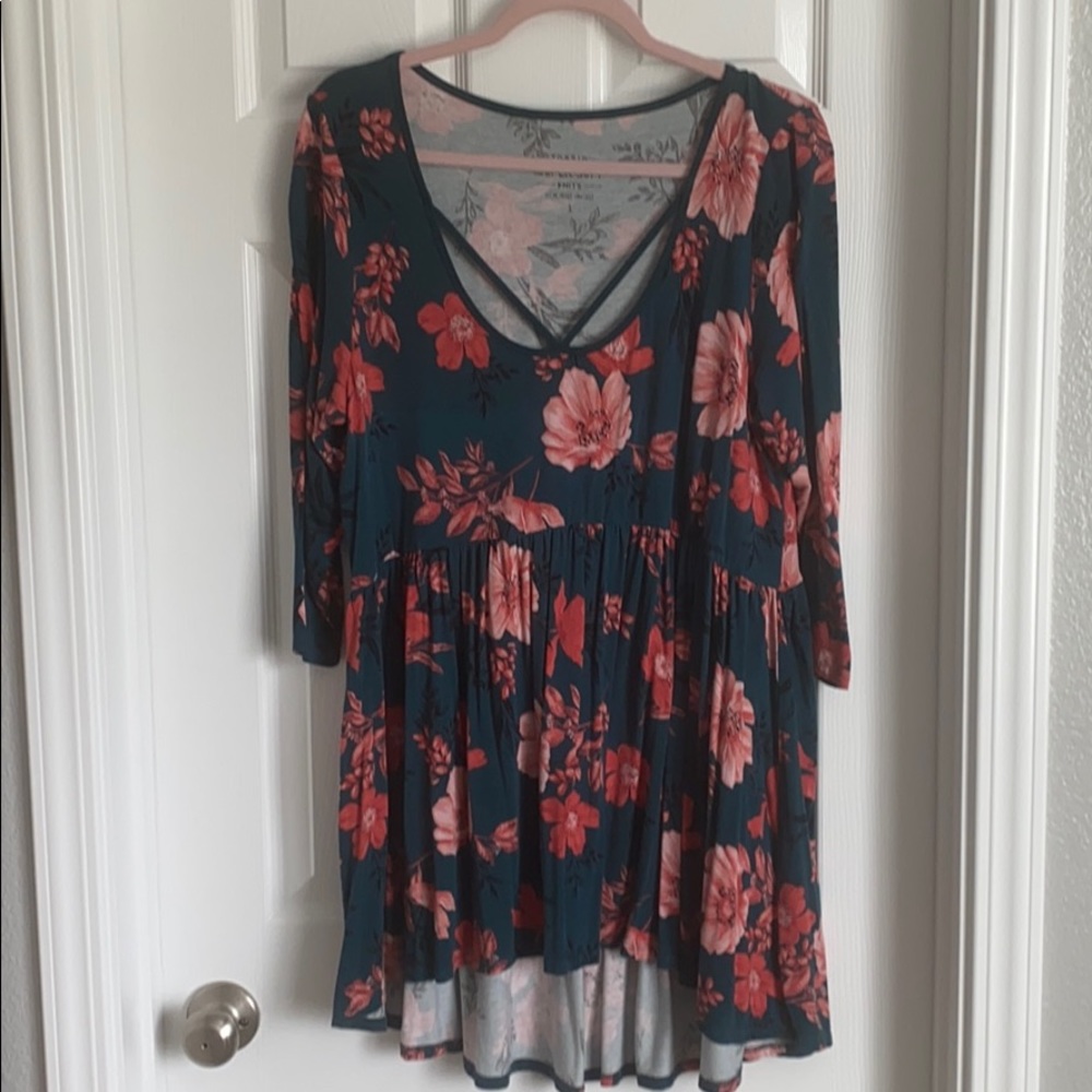 Sz 1 torrid super soft babydoll hi lo tunic